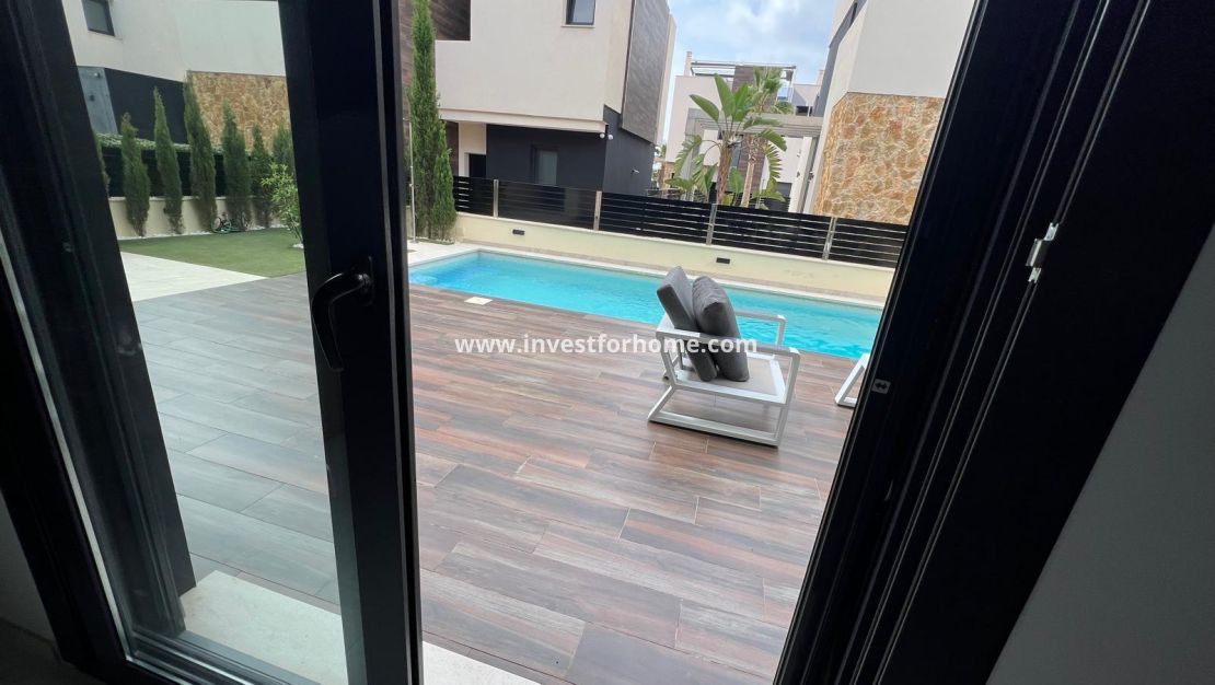Vente - Villa - Orihuela Costa - Lomas De Cabo Roig