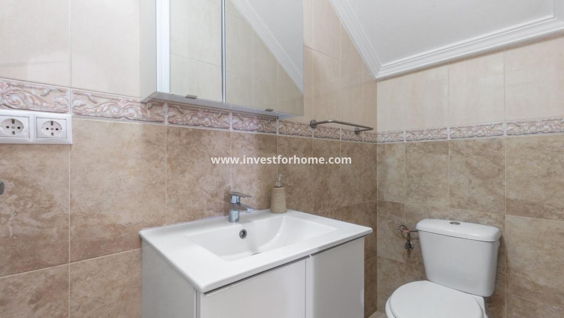 Vente - Villa - Orihuela Costa - Lomas de Cabo Roig