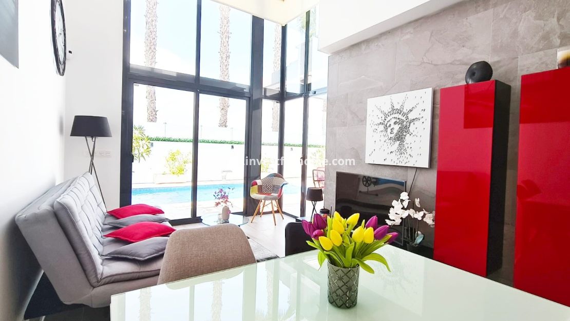 Vente - Villa - Orihuela Costa - Lomas De Cabo Roig