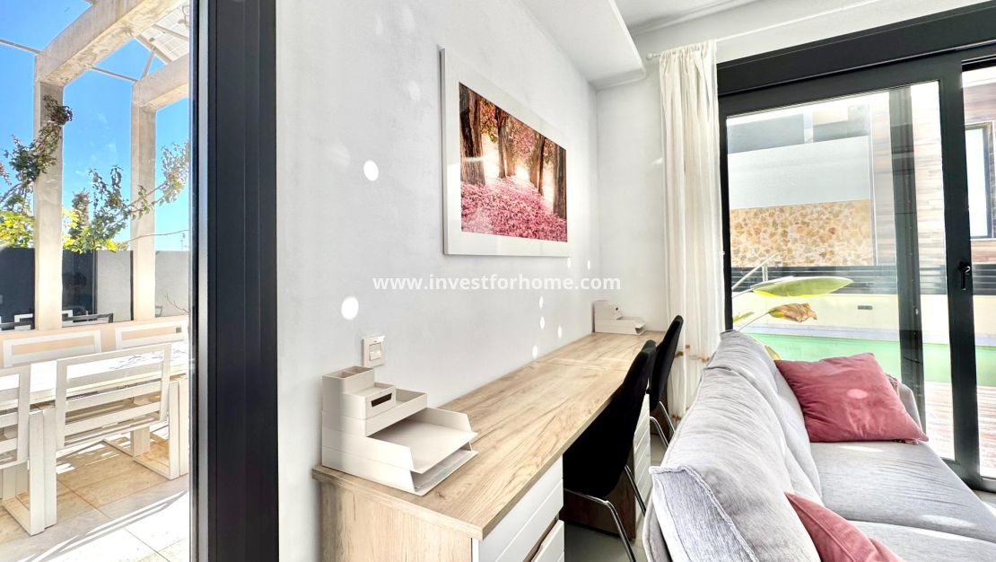 Vente - Villa - Orihuela Costa - Lomas De Cabo Roig