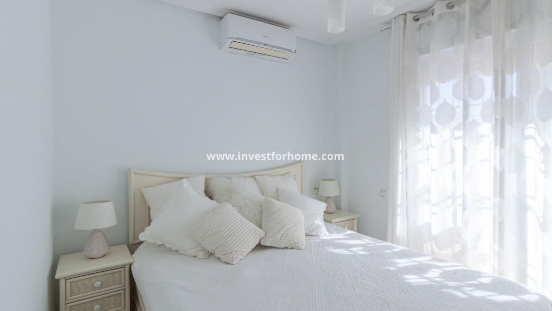 Vente - Villa - Orihuela Costa - Los Almendros-la Florida