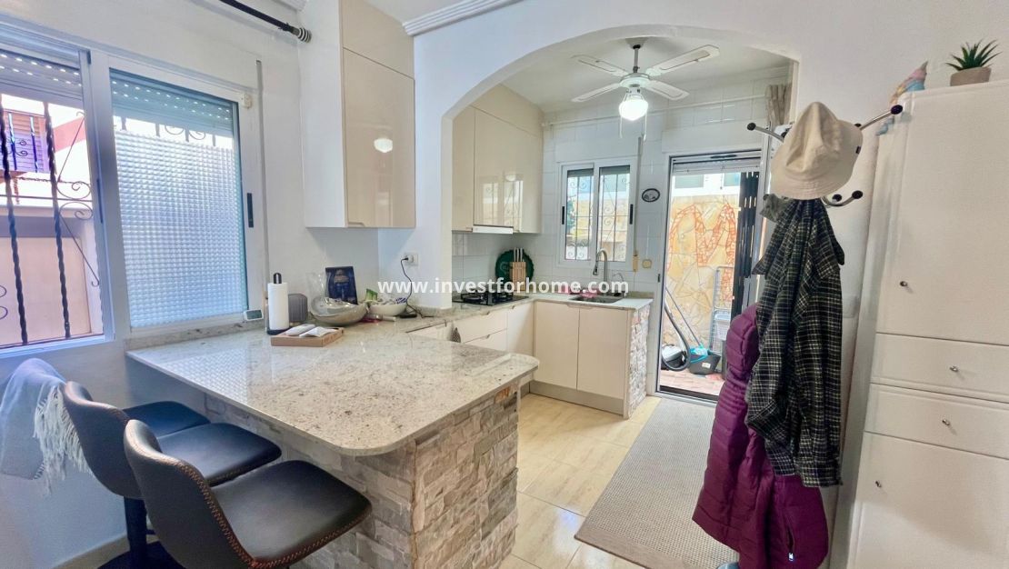 Vente - Villa - Orihuela Costa - Los Almendros-la Florida