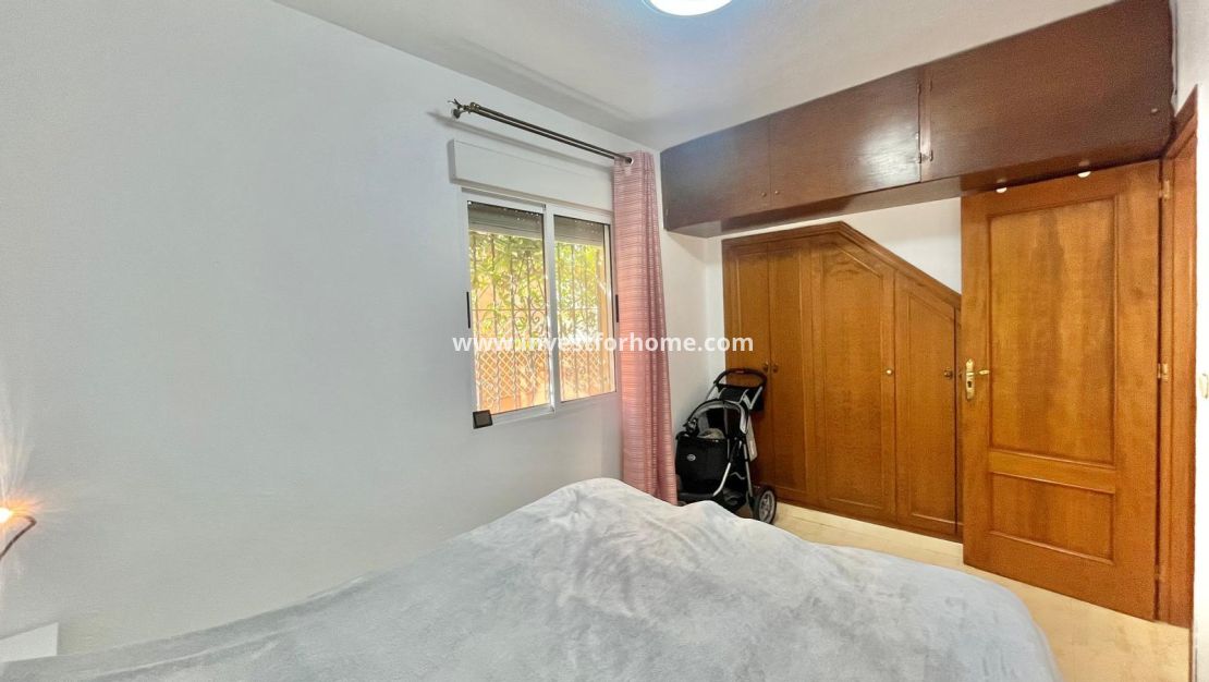 Vente - Villa - Orihuela Costa - Los Almendros-la Florida