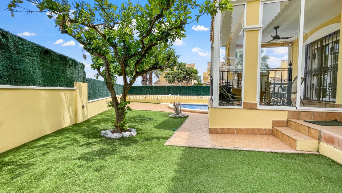 Vente - Villa - Orihuela Costa - Los Dolses