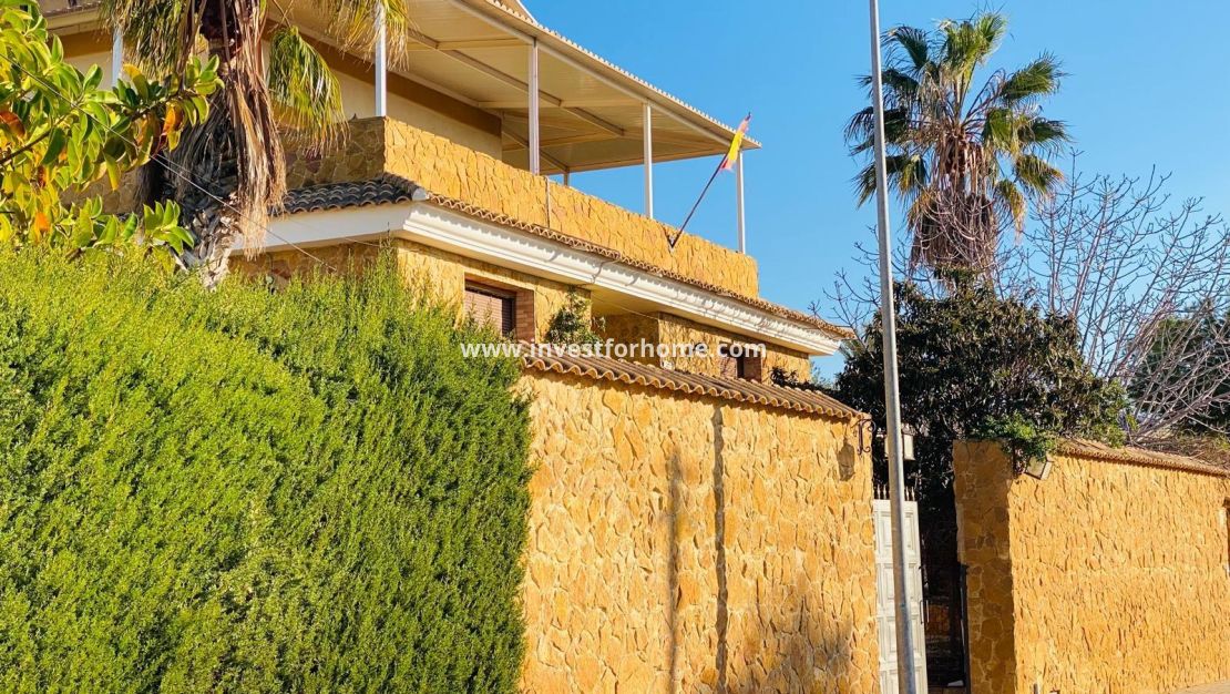 Vente - Villa - Orihuela Costa - Playa Flamenca