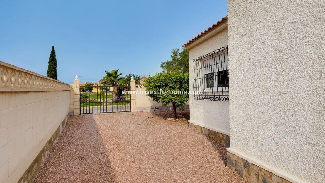 Vente - Villa - Orihuela Costa - Playa Flamenca