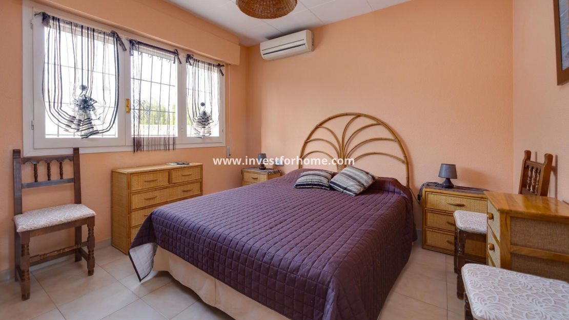 Vente - Villa - Orihuela Costa - Playa Flamenca