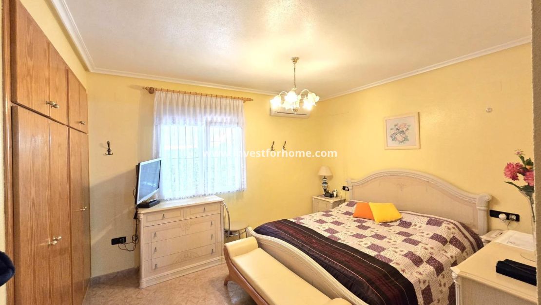 Vente - Villa - Orihuela Costa - Playa Flamenca