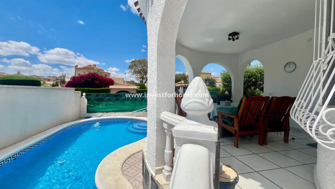 Vente - Villa - Orihuela Costa - Playa Flamenca