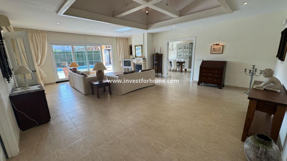 Vente - Villa - Orihuela Costa - Playa Flamenca