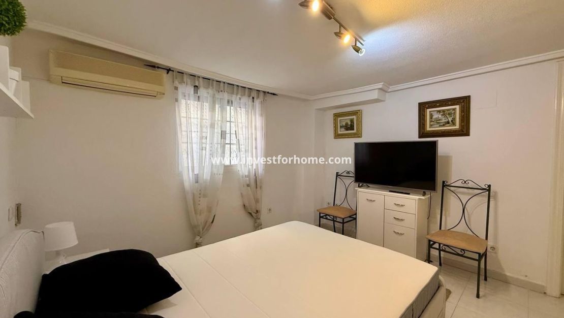 Vente - Villa - Orihuela Costa - Playa Flamenca