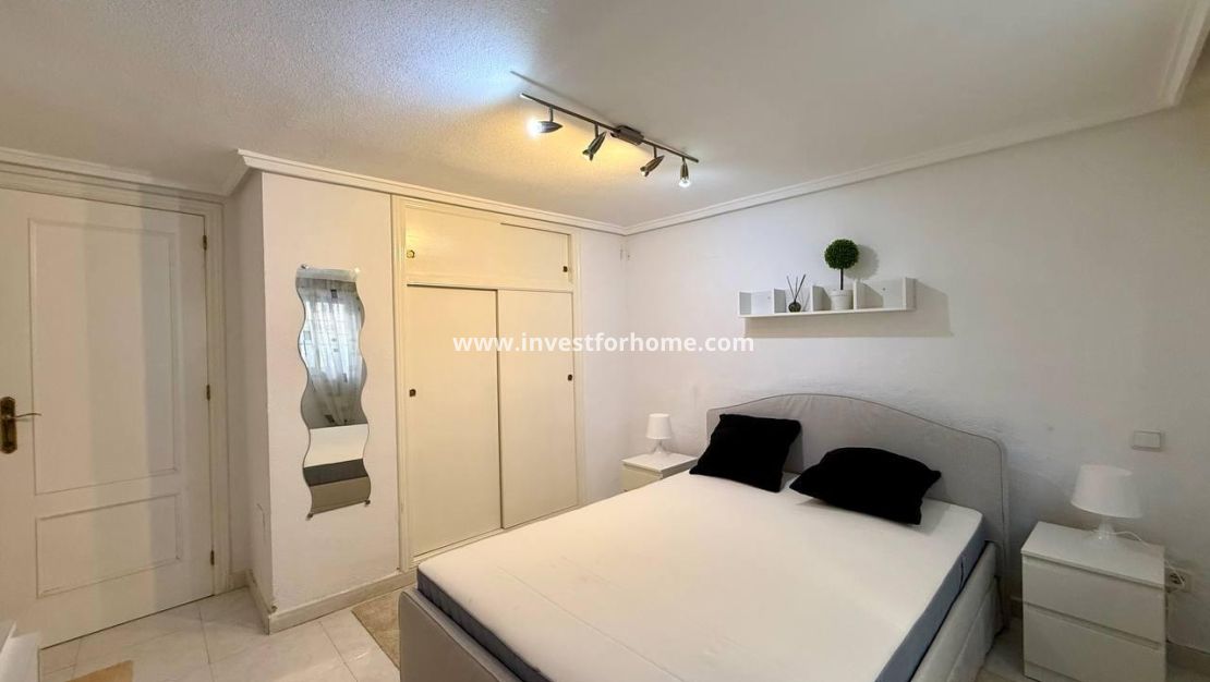 Vente - Villa - Orihuela Costa - Playa Flamenca