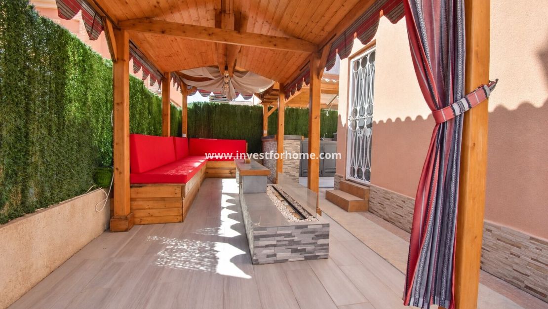 Vente - Villa - Orihuela Costa - Playa Flamenca