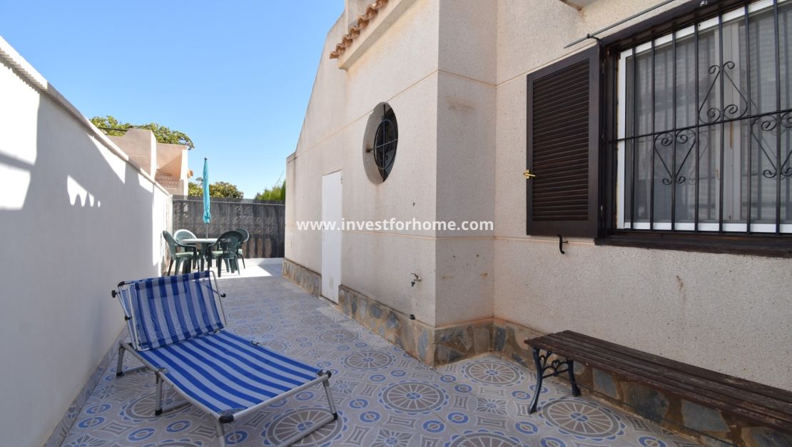 Vente - Villa - Orihuela Costa - Playa Flamenca