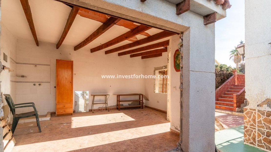 Vente - Villa - Orihuela Costa - Punta Prima