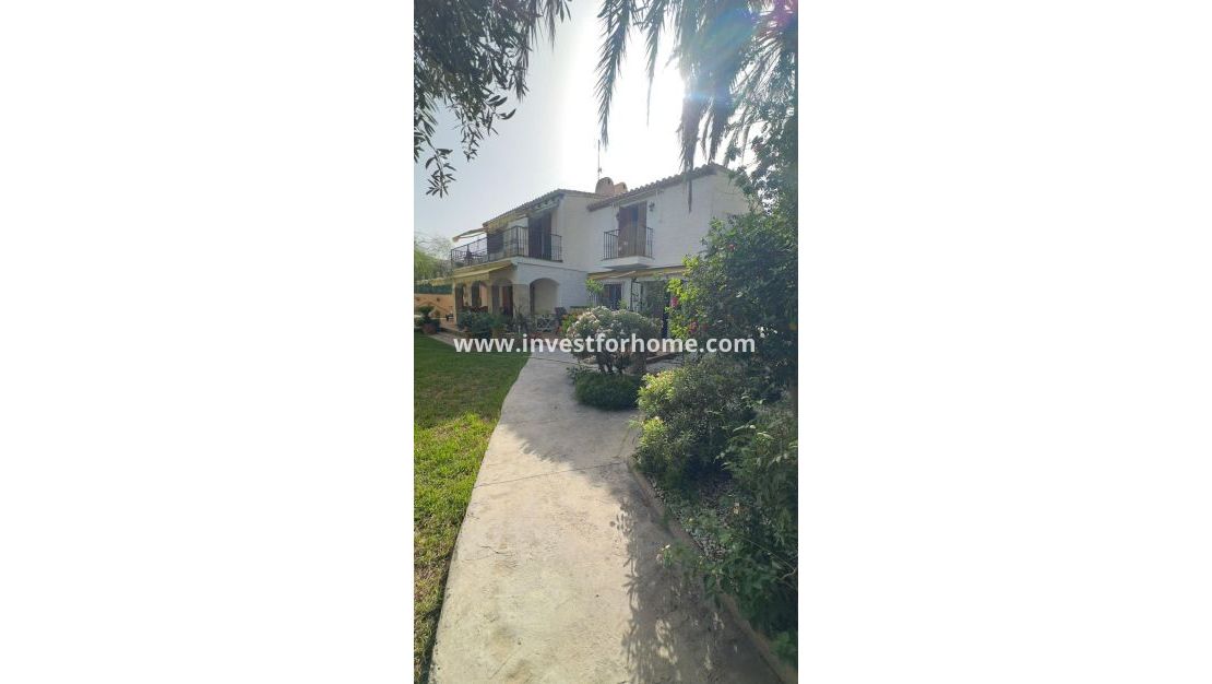 Vente - Villa - Orihuela Costa - Punta Prima