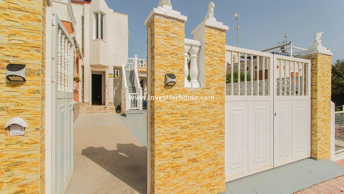 Vente - Villa - Orihuela Costa - Urbanización Perla Del Mar