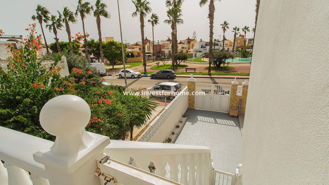 Vente - Villa - Orihuela Costa - Urbanización Perla Del Mar