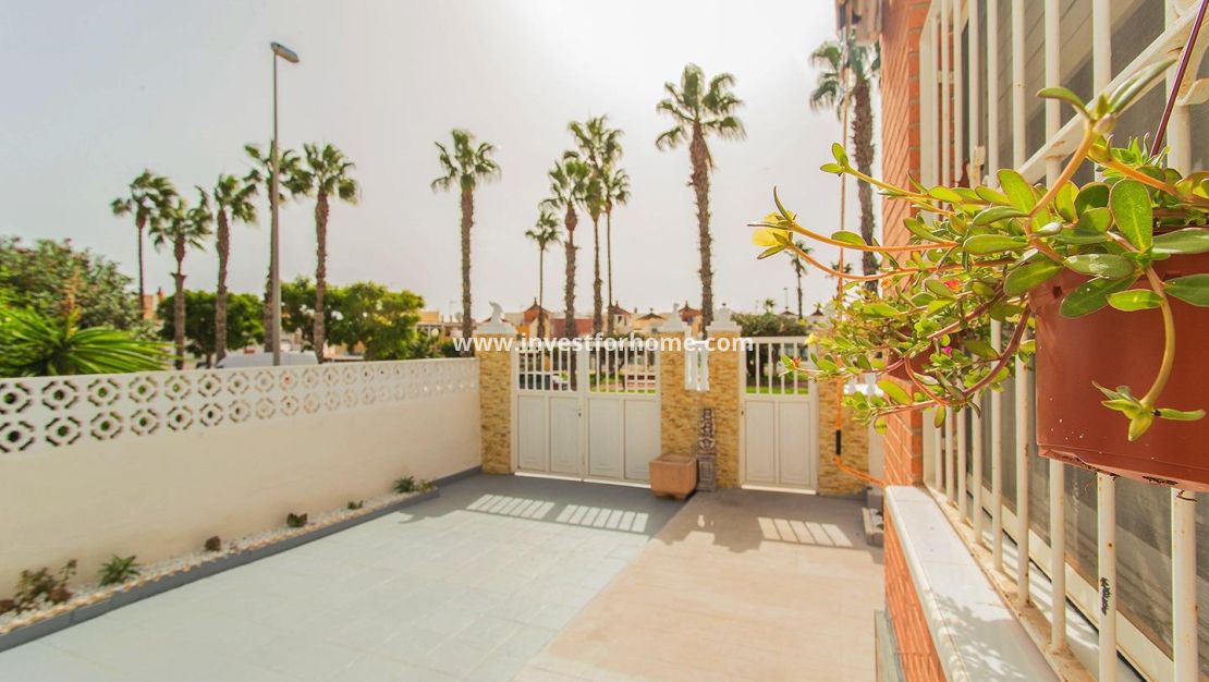 Vente - Villa - Orihuela Costa - Urbanización Perla Del Mar