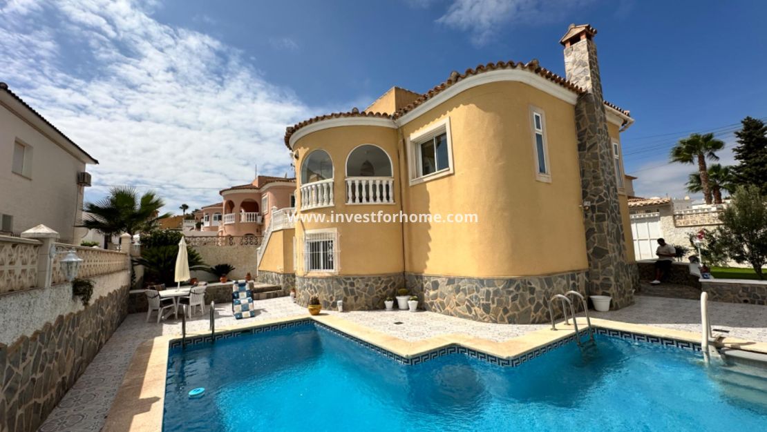 Vente - Villa - Orihuela Costa - Villamartin