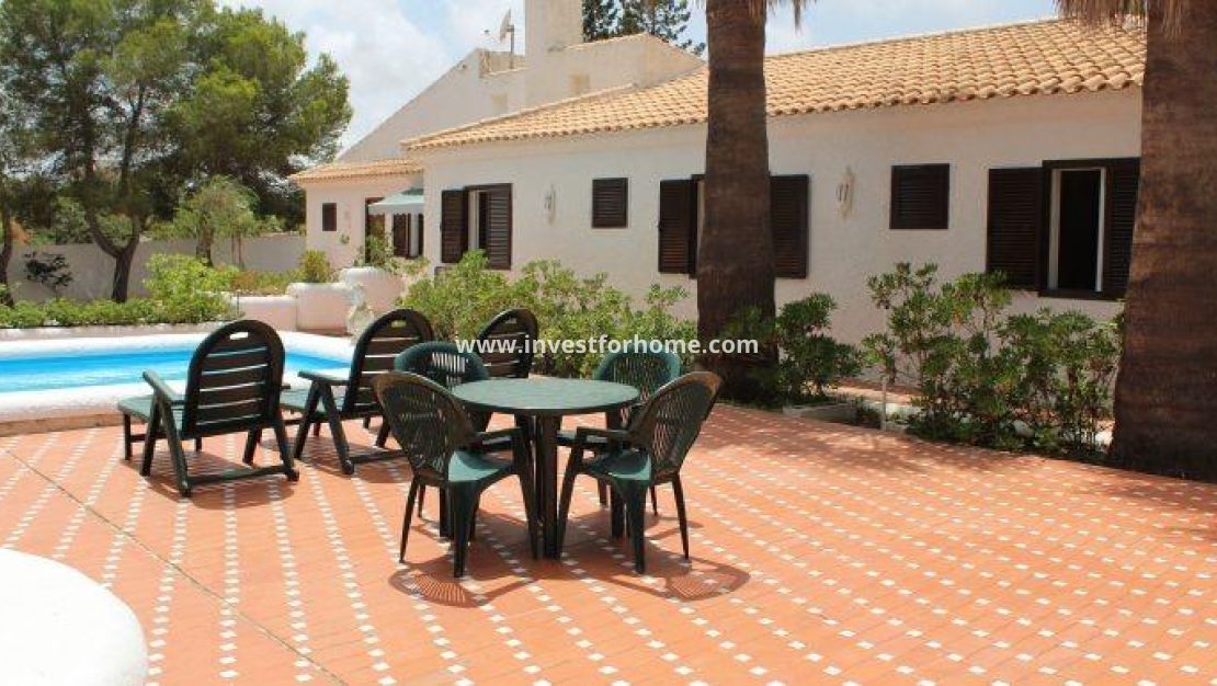 Vente - Villa - Orihuela Costa - Villamartin