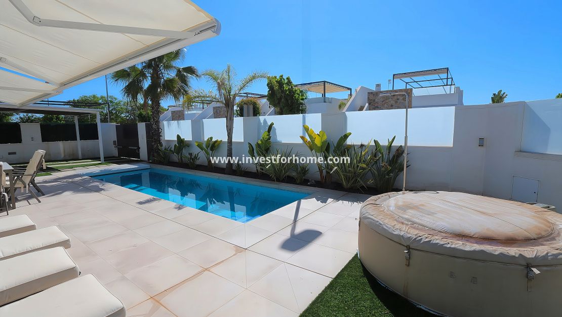 Vente - Villa - Pilar de la Horadada - Costa Blanca