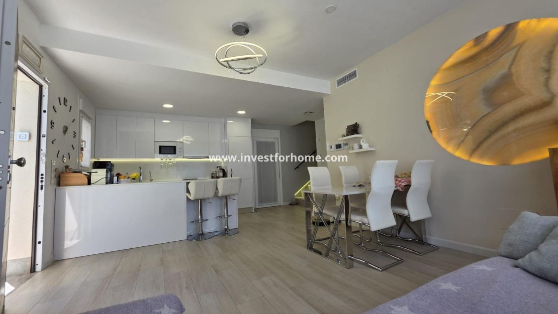 Vente - Villa - Pilar de la Horadada - Zona Pueblo