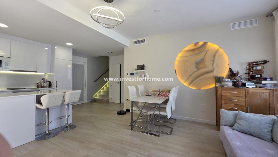 Vente - Villa - Pilar de la Horadada - Zona Pueblo