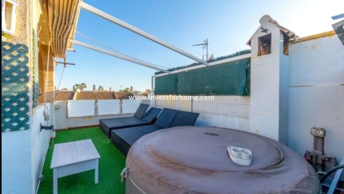 Vente - Villa - Torrevieja - aguas nuevas