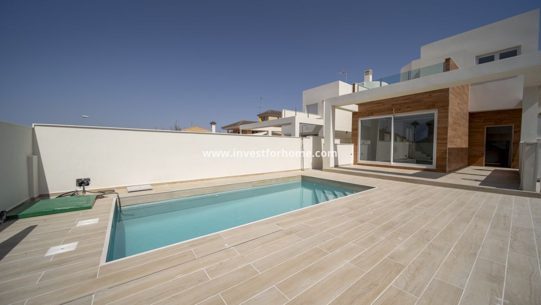 Vente - Villa - Torrevieja - aguas nuevas
