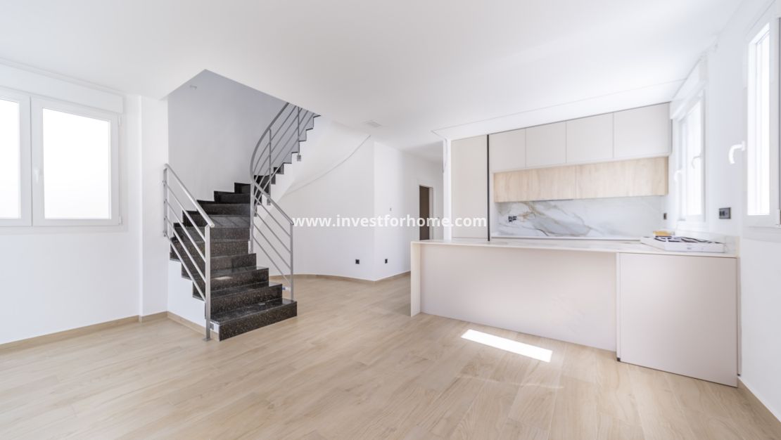 Vente - Villa - Torrevieja - aguas nuevas