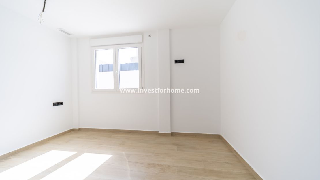 Vente - Villa - Torrevieja - aguas nuevas