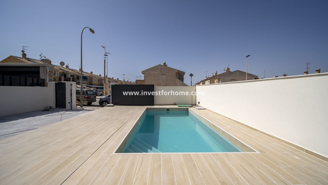 Vente - Villa - Torrevieja - aguas nuevas