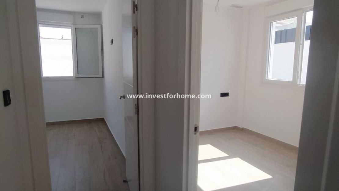 Vente - Villa - Torrevieja - aguas nuevas