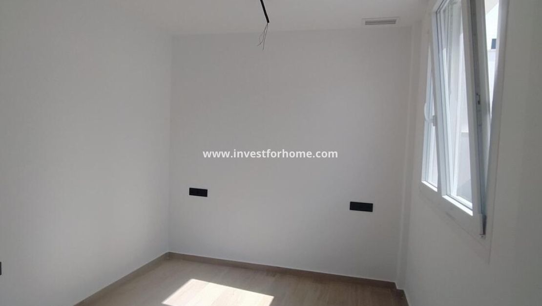 Vente - Villa - Torrevieja - aguas nuevas