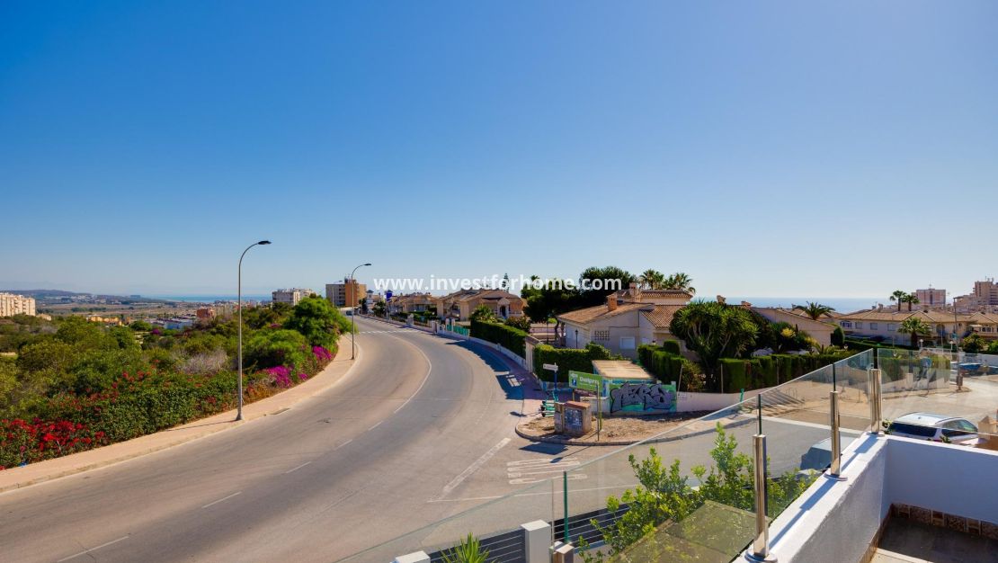 Vente - Villa - Torrevieja - aguas nuevas