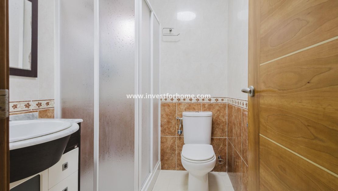 Vente - Villa - Torrevieja - aguas nuevas