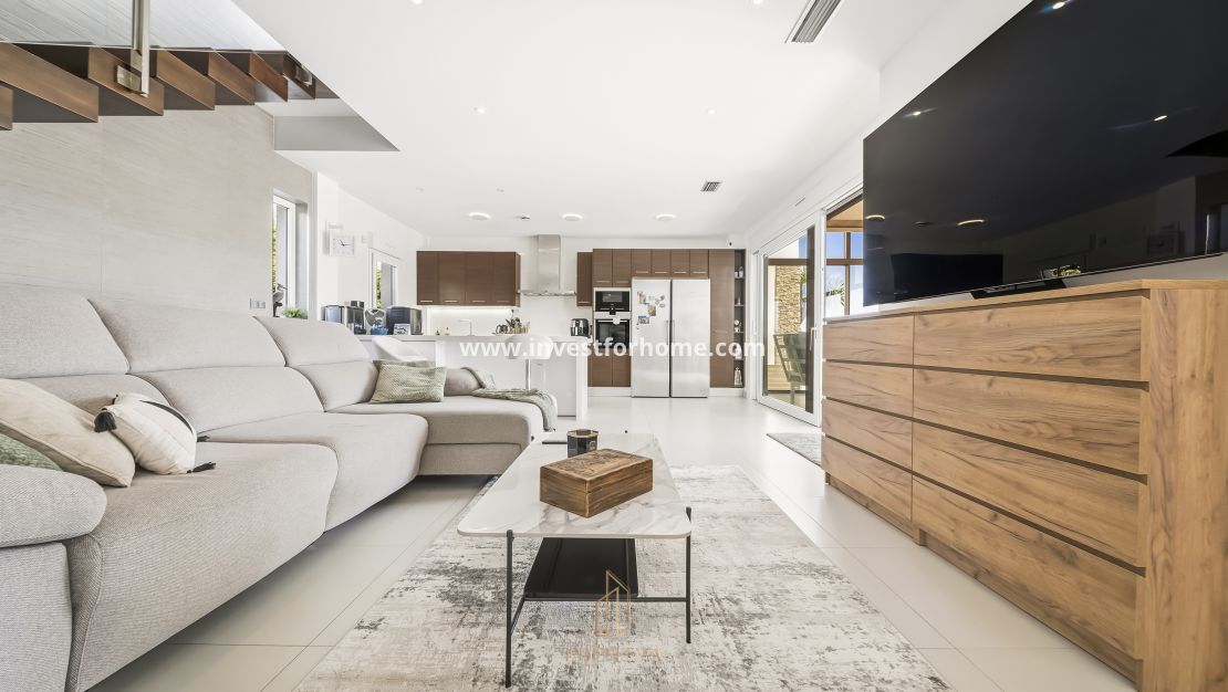 Vente - Villa - Torrevieja - aguas nuevas