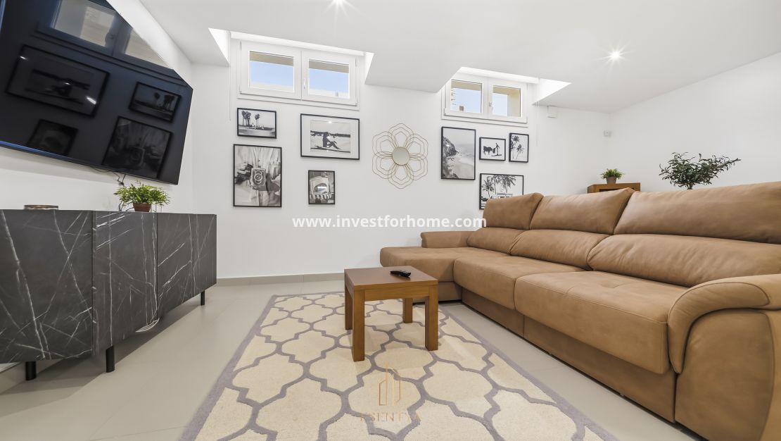 Vente - Villa - Torrevieja - aguas nuevas