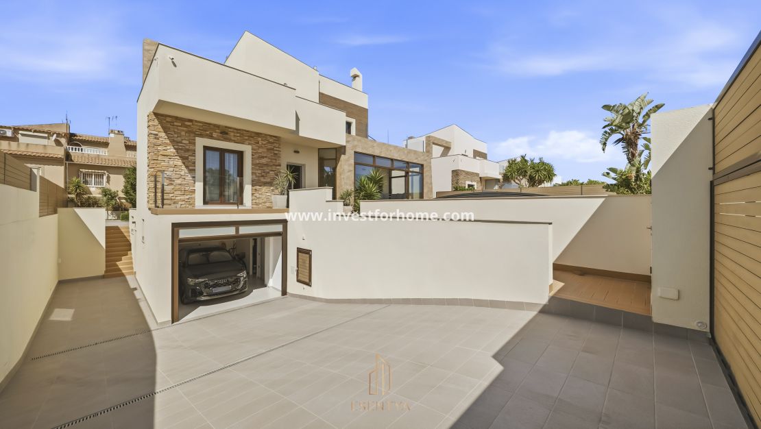 Vente - Villa - Torrevieja - aguas nuevas