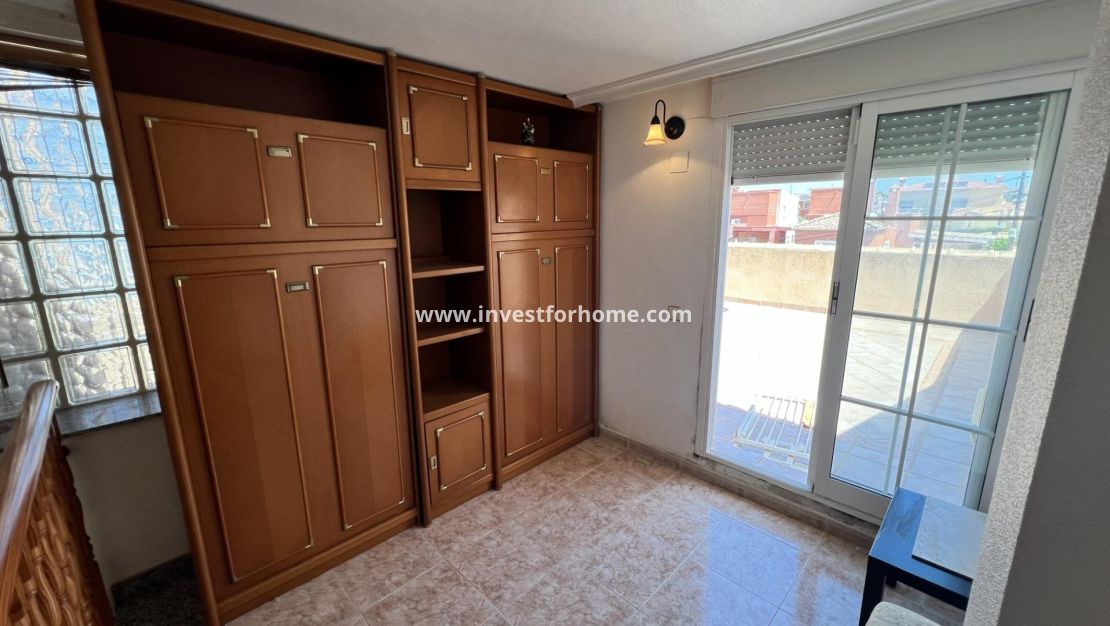 Vente - Villa - Torrevieja - aguas nuevas