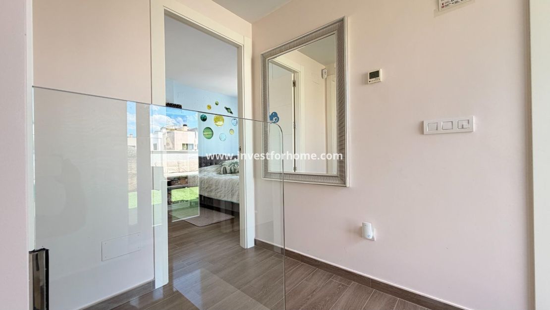 Vente - Villa - Torrevieja - aguas nuevas