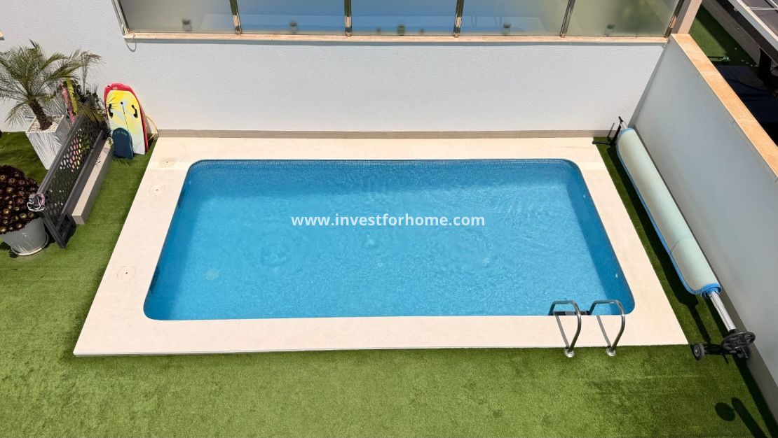 Vente - Villa - Torrevieja - aguas nuevas