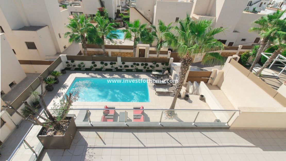 Vente - Villa - Torrevieja - Aguas Nuevas