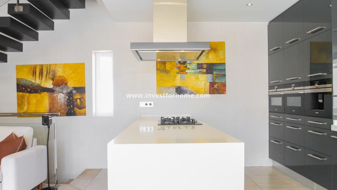 Vente - Villa - Torrevieja - Aguas Nuevas