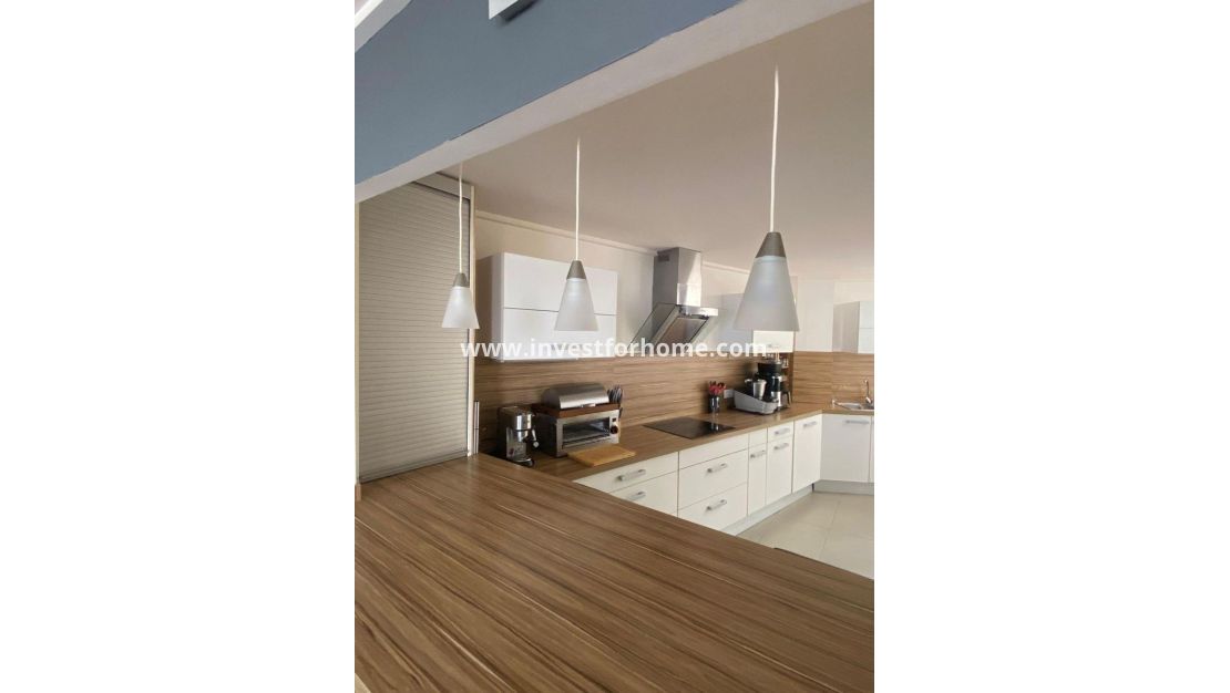 Vente - Villa - Torrevieja - Centro - Muelle Pesquero