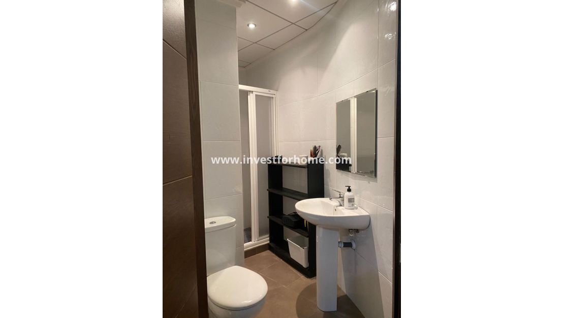 Vente - Villa - Torrevieja - Centro - Muelle Pesquero