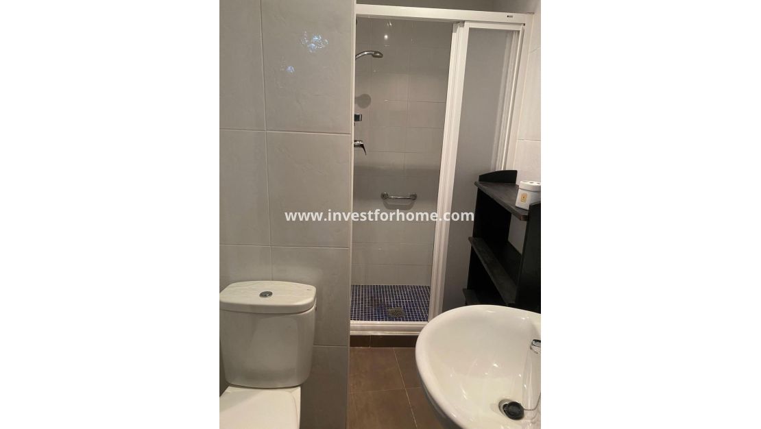 Vente - Villa - Torrevieja - Centro - Muelle Pesquero