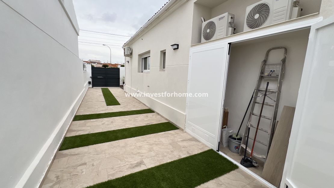 Vente - Villa - Torrevieja - Costa Blanca