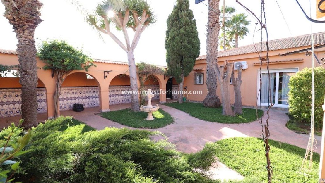 Vente - Villa - Torrevieja - Costa Blanca